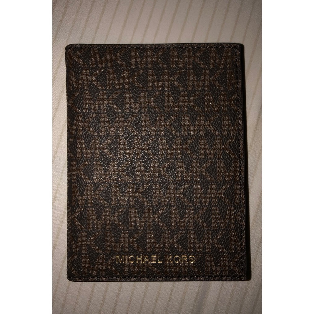 Michael Kors Passport Wallet